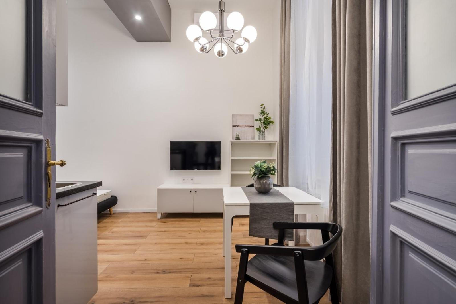 E32 - Oktogon Panorama Suite - Best Location - By Bqa Budapest Værelse billede